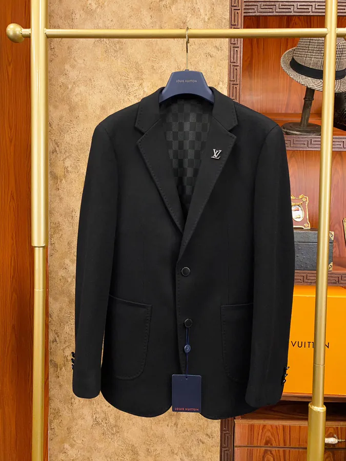 1V New Leisure Suit Premium Quality