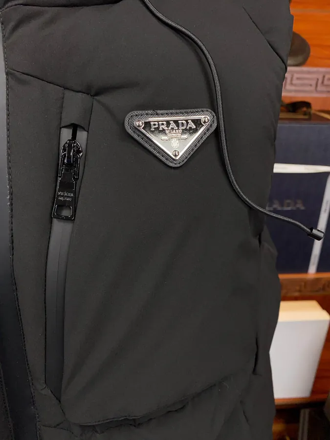 Premium Down Vest from PRAD 2023 Autumn Winter New Tri Logo Hooded Vest