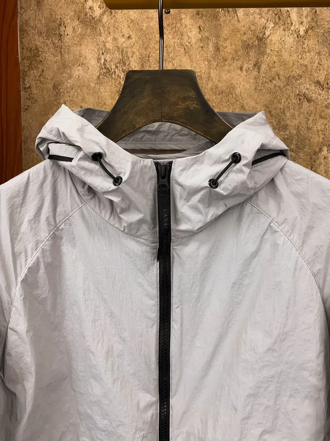 Arc Teryx Lightweight Urban Outdoor Hoodie