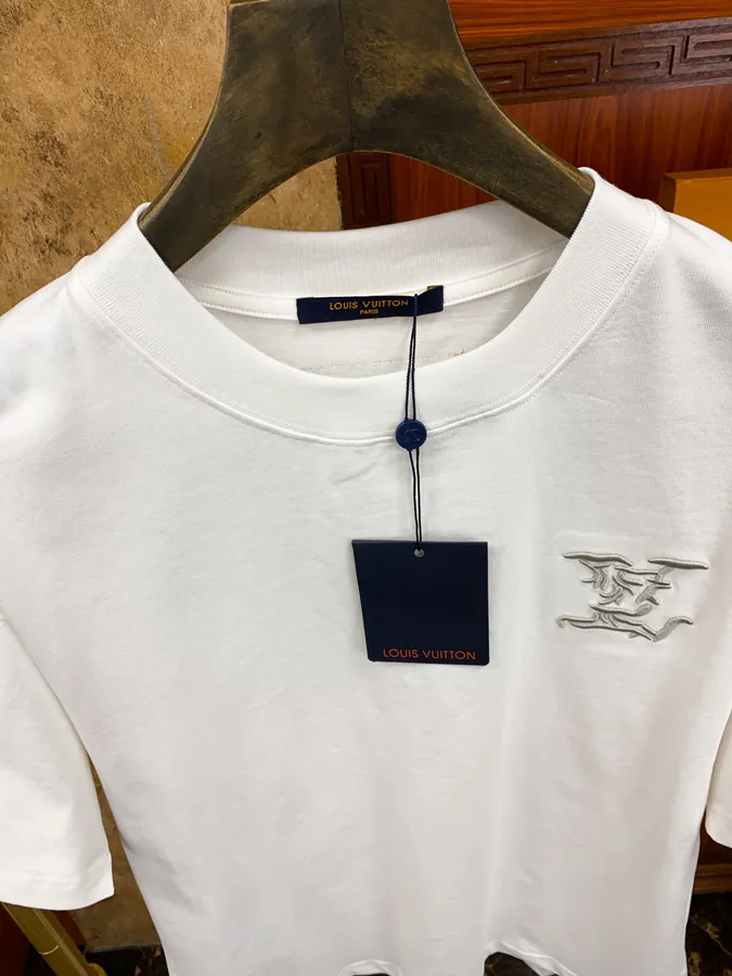 1V Luggage Stylish and Premium Short Sleeve for Men and Women