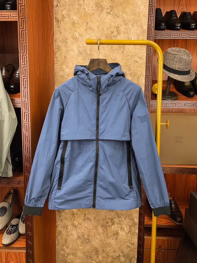 ARC TERYX Urban Outdoor Hoodie Lightweight and Durable