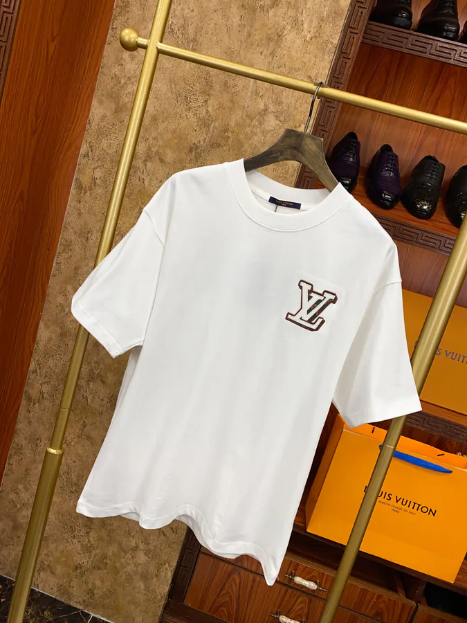 1V Leather Brand Stylish and Modern Short Sleeve for Men and Women