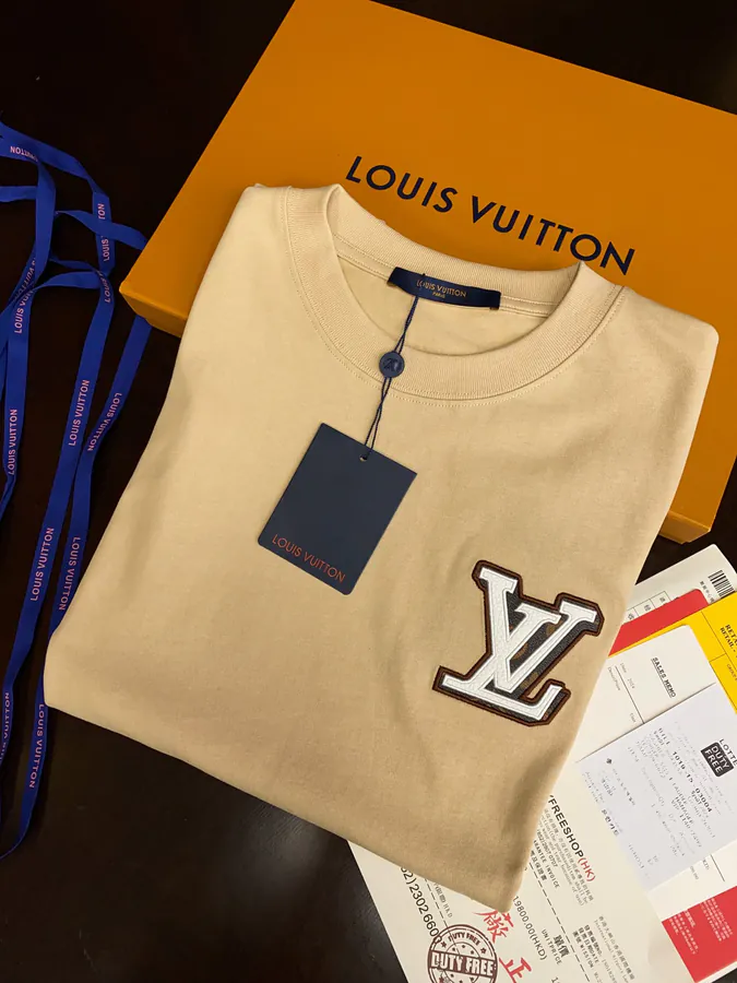 1V Leather Brand Unisex Short Sleeve Premium Design