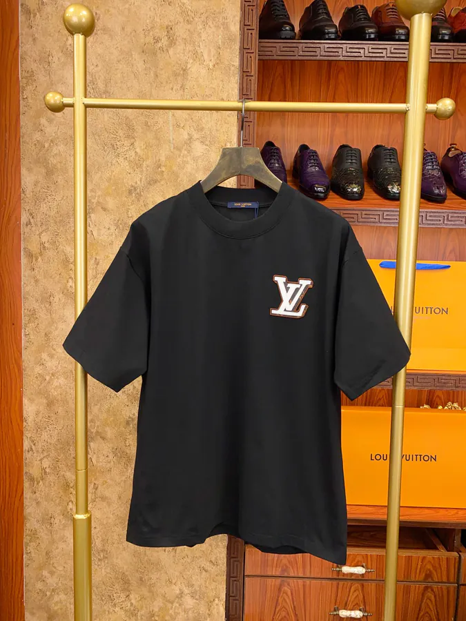 1V Leather Brand Stylish Short Sleeve for Men and Women