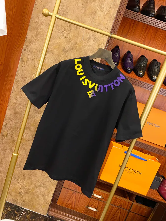 1V Luggage Brand Trendy Short Sleeve for Men and Women