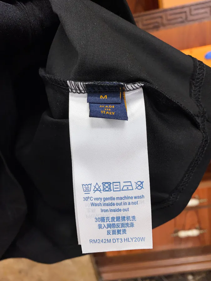 1V Luggage Brand Trendy Short Sleeve for Men and Women