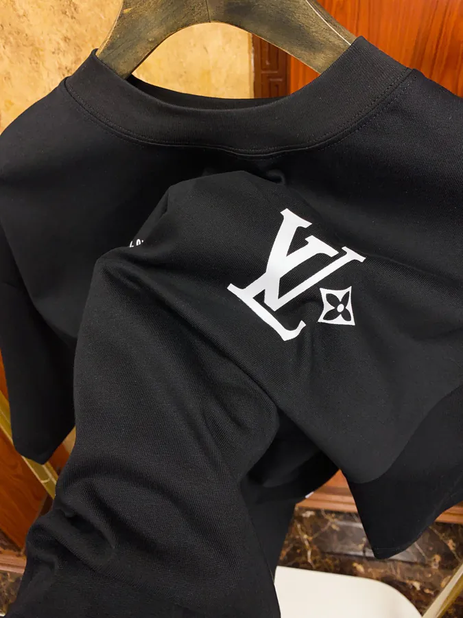1V Luggage Brand Stylish Short Sleeve for Men and Women