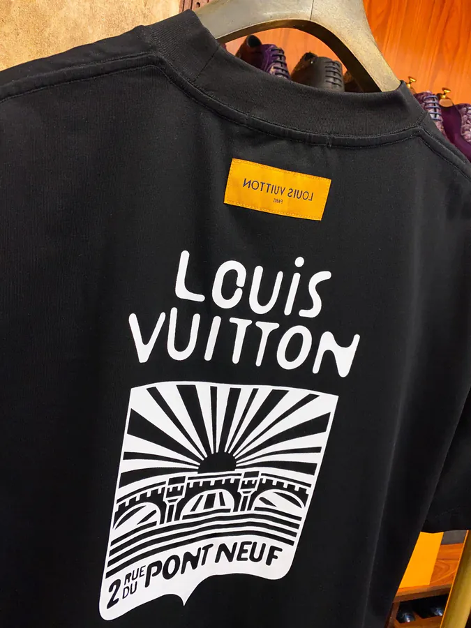 1V Luggage Brand Stylish Short Sleeve for Men and Women