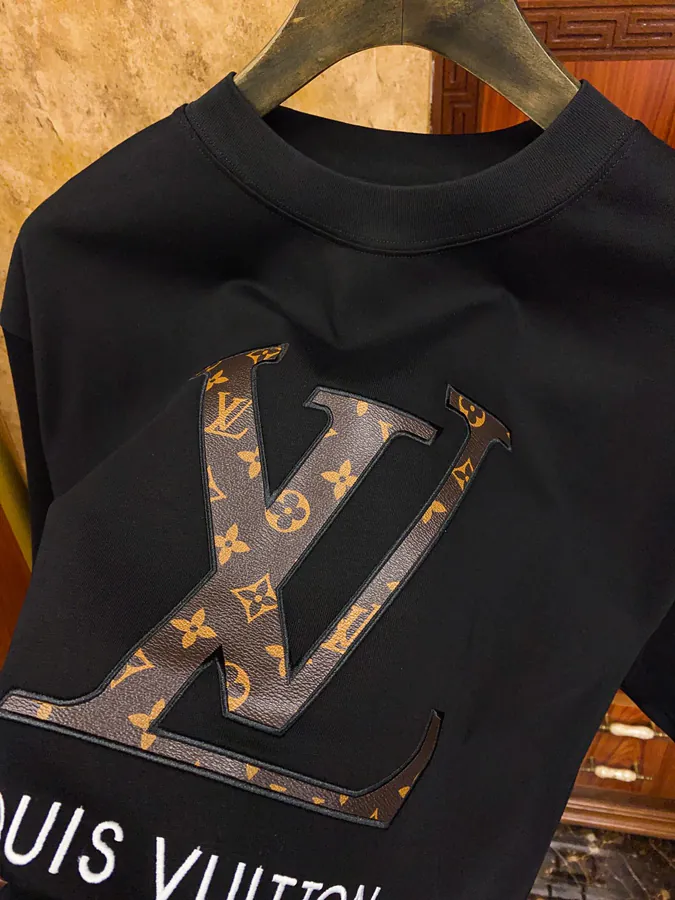 1V Luggage Brand Stylish Short Sleeve for Men and Women