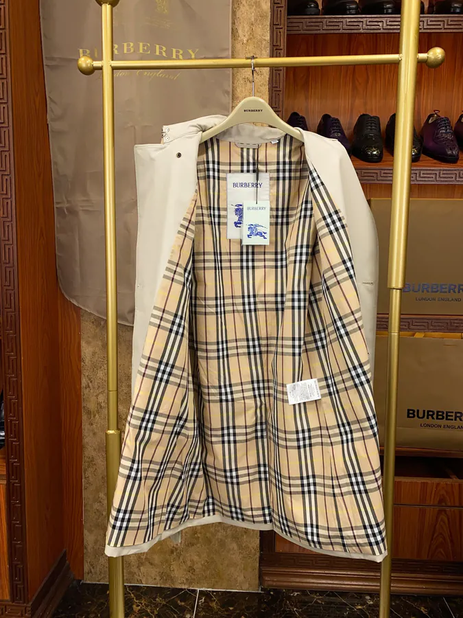 Barbour Autumn New Collection Trench Coat