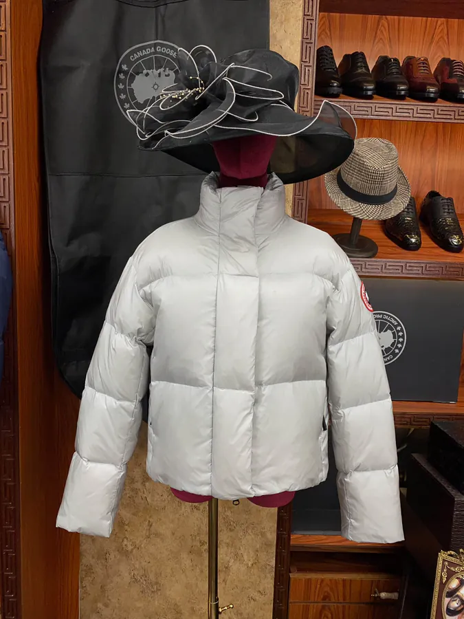 Canada Goose Women's Cypress Short Winter Jacket