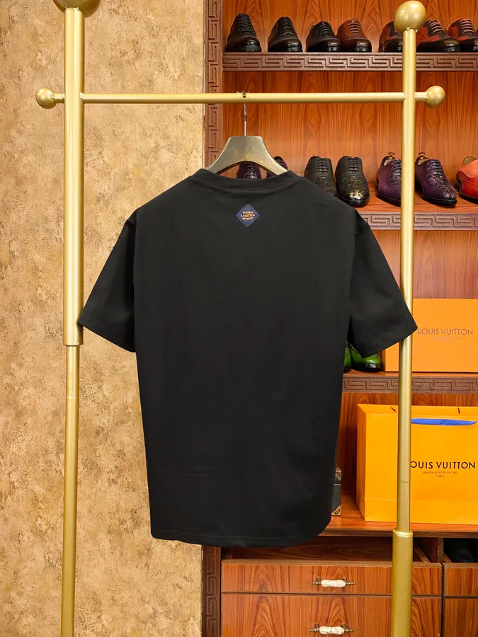 New Arrival! 1V Luggage Stylish and Modern Unisex Short Sleeve
