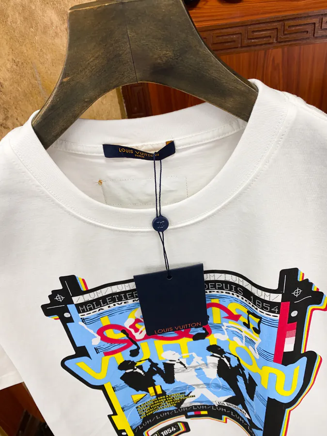 New Arrival! 1V Luggage Stylish and Modern Unisex Short Sleeve