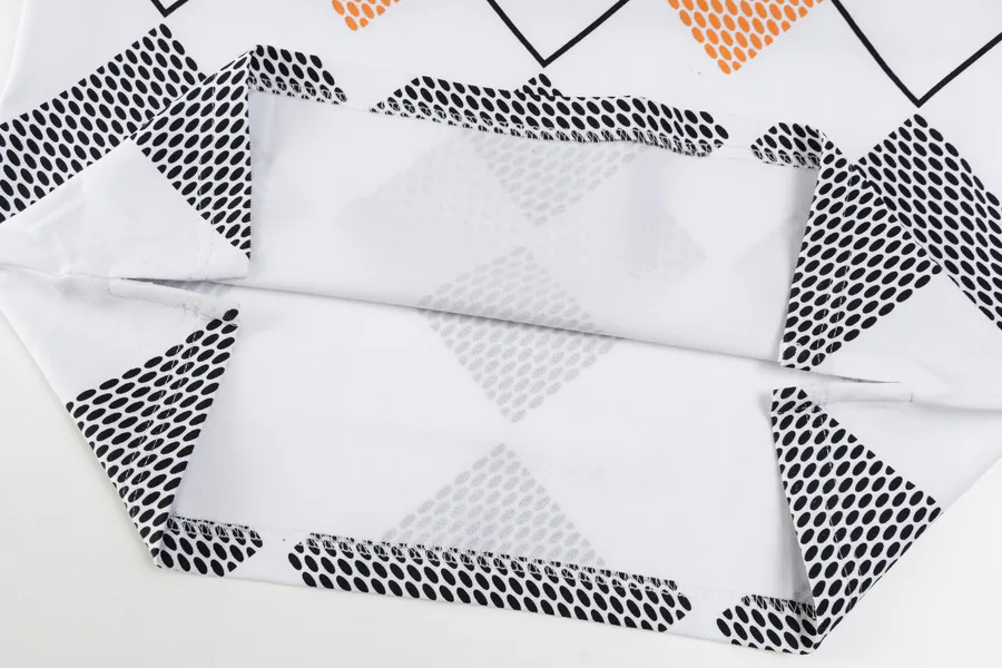 1V Pearl Letter Checkered Short Sleeve Blazer
