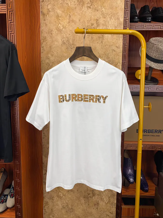 Burberr 2024 Vintage Plaid Patchwork T Shirt