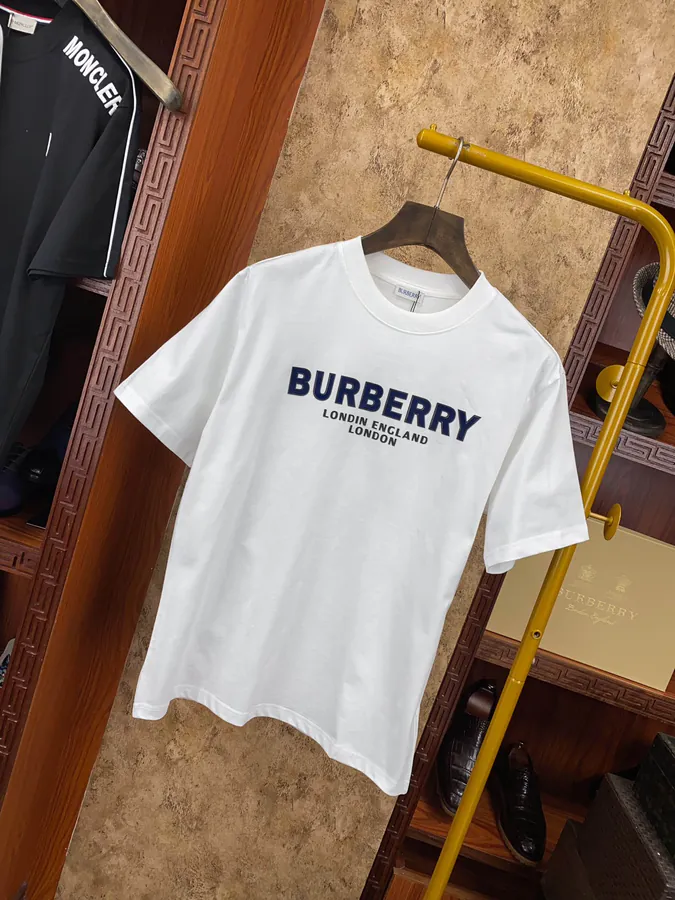Burberr 2024格纹拼色刺绣短袖