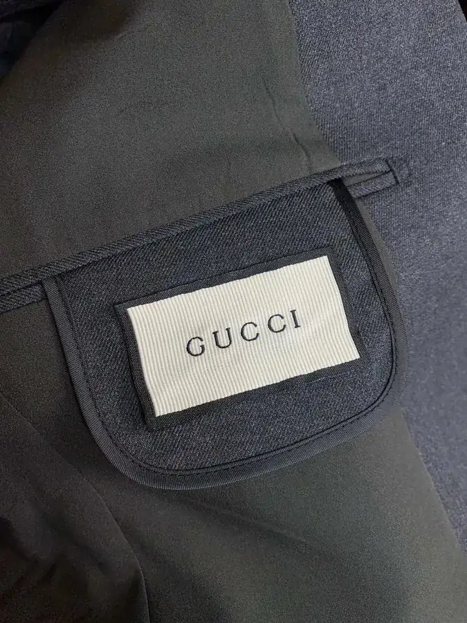Gucci Men's Premium Suit Set Business Formal
