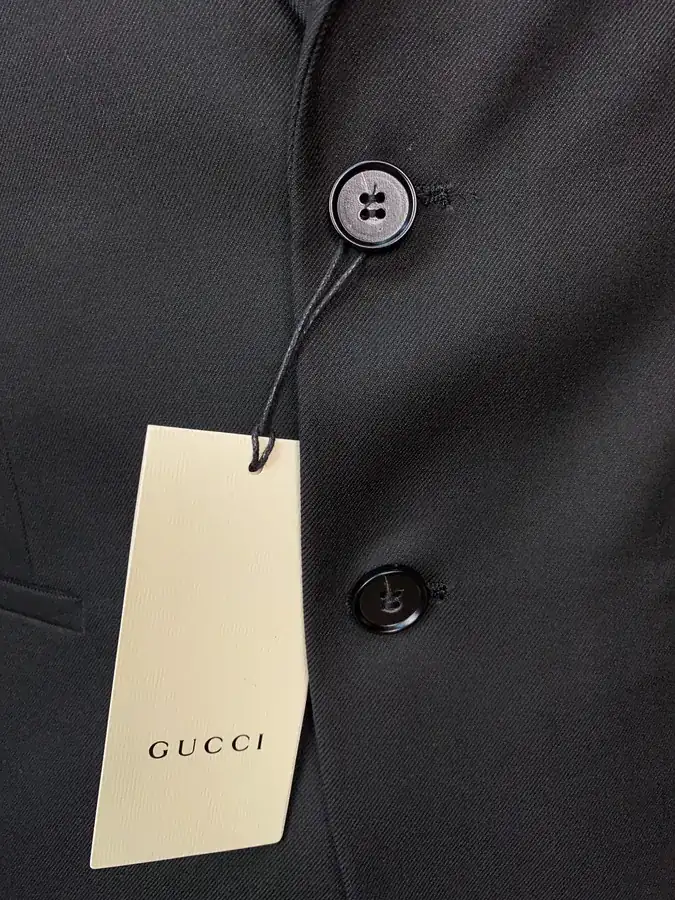 Gucci Men's Premium Suit Set Business Formal