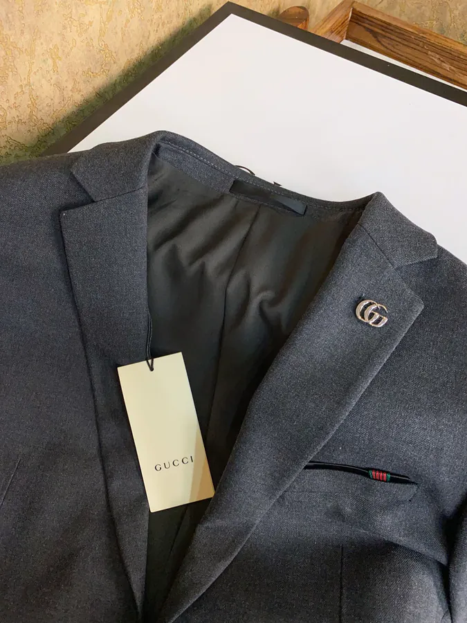Gucci Men's Premium Suit Set Business Formal