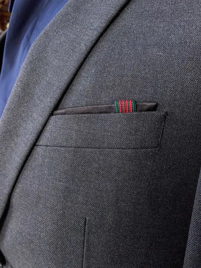 Gucci Men's Premium Suit Set Business Formal
