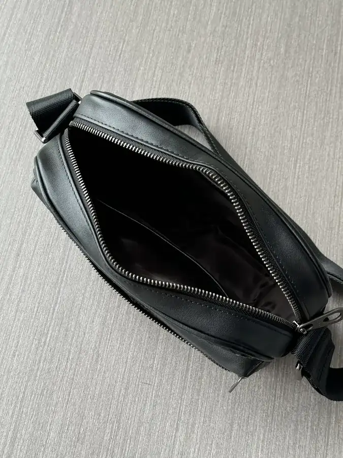 BV Handbag Premium Leather, 703B, Black