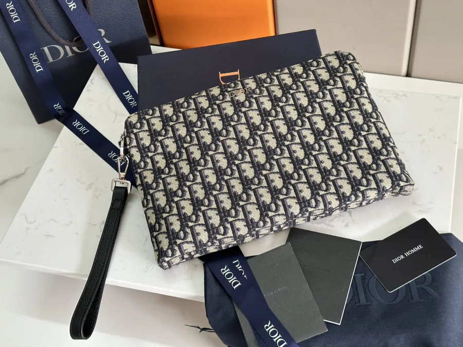 Dior Oblique Handbag with Black Box