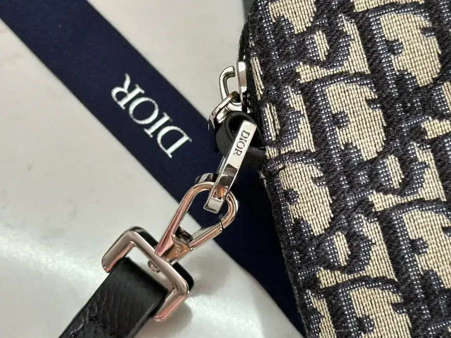 Dior Oblique Handbag with Black Box