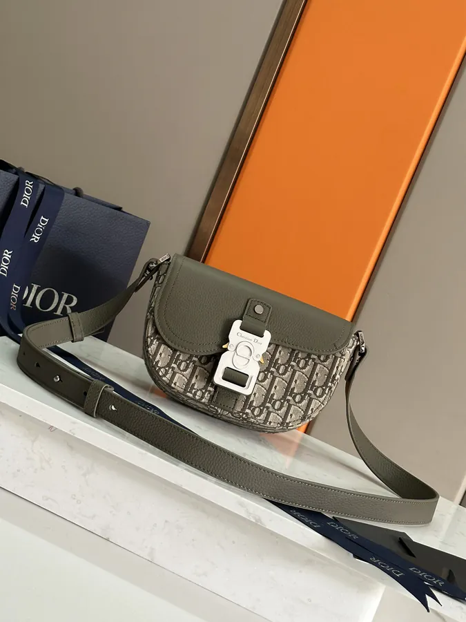 Saddle Messenger Bag Mini Size, Saddle Series
