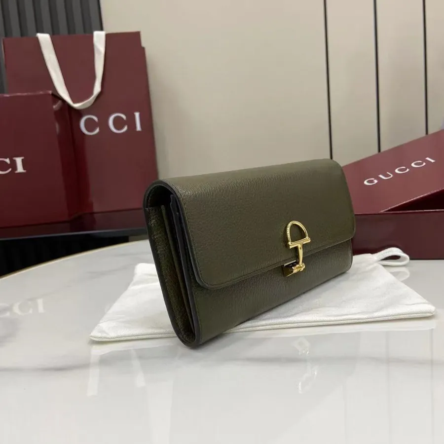 Gucci Softbit Series Shoulder Bag Large, Classic Equestrian Style