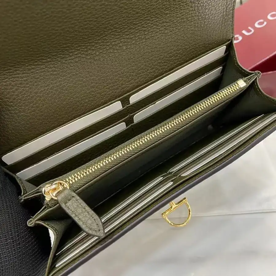 Gucci Softbit Series Shoulder Bag Large, Classic Equestrian Style