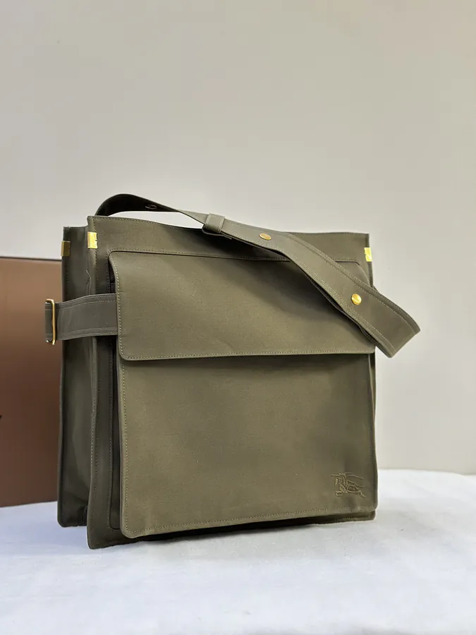 B Style Trench Crossbody Bag in Hunter Beige