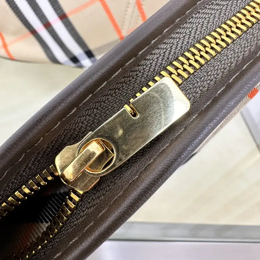 Burberry Latest Tote Bag with Soft and Structured Design