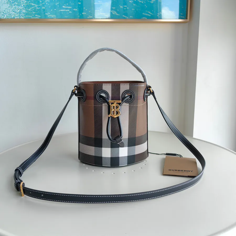 Top Version Bur Mini Bucket Bag