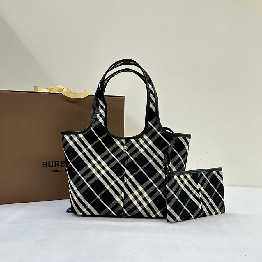Burberry Classic Bucket Bag with Grained Calfskin Trim