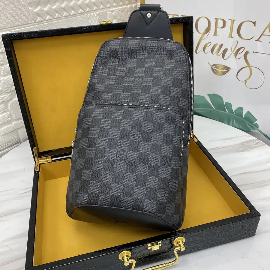 Avenue Shoulder Bag in Damier Infini