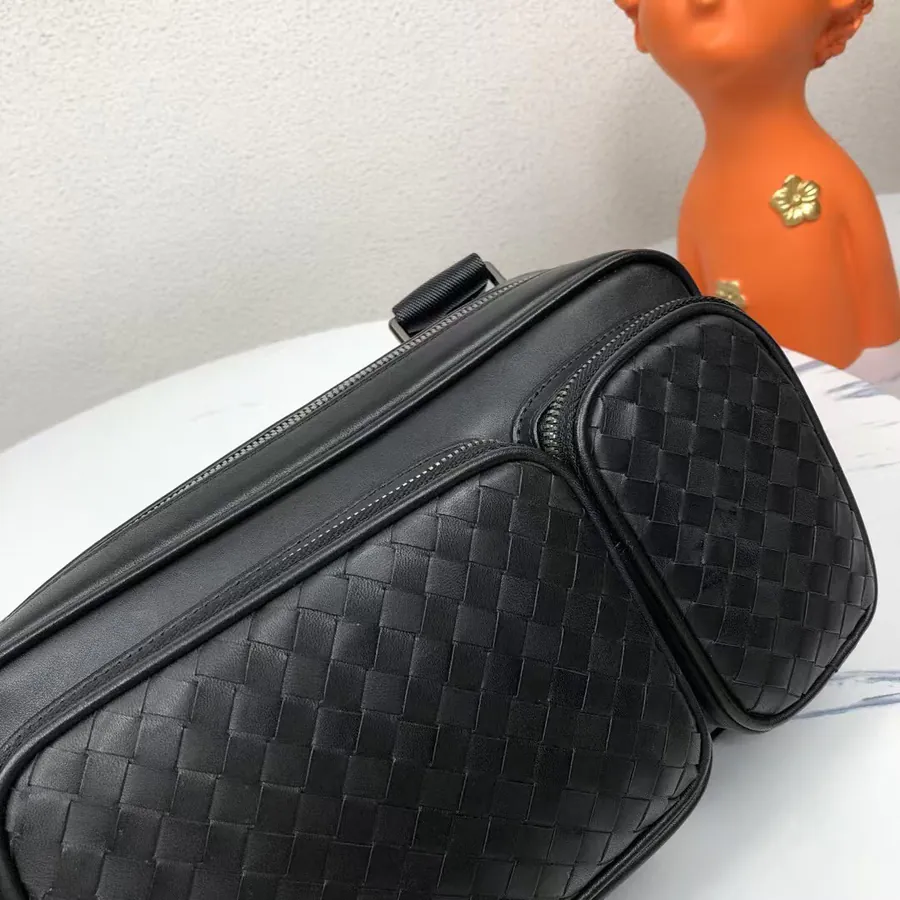 400BV Seasonal Versatile Small Men's Crossbody Bag