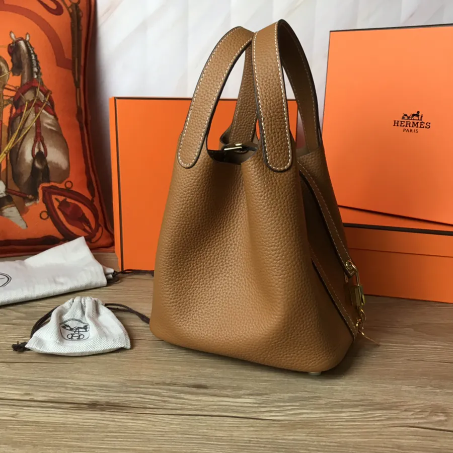 Hermes Picotin Lock in Grained Calfskin