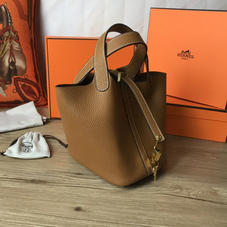 Hermes Picotin Lock in Grained Calfskin