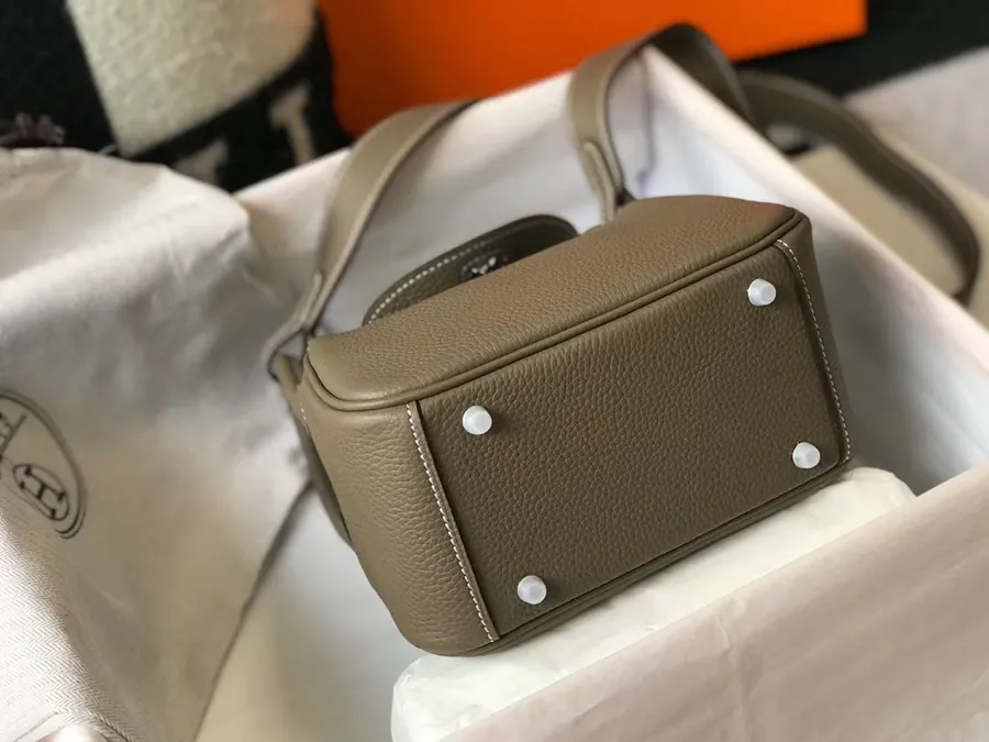 Mini Lindy Togo Bag in Top Grain Calfskin with Silver Clasp
