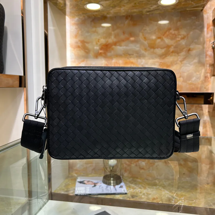 BV Latest Men's Crossbody Bag Premium Quality