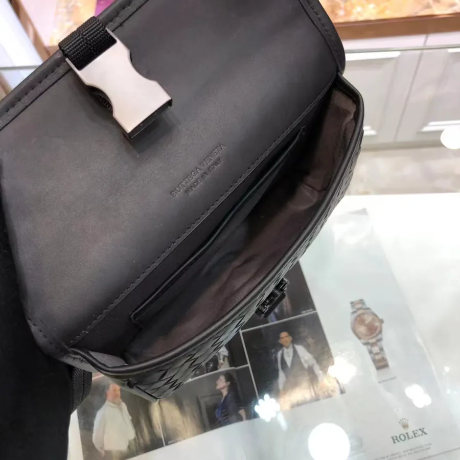 BV Latest Men's Shoulder Crossbody Bag