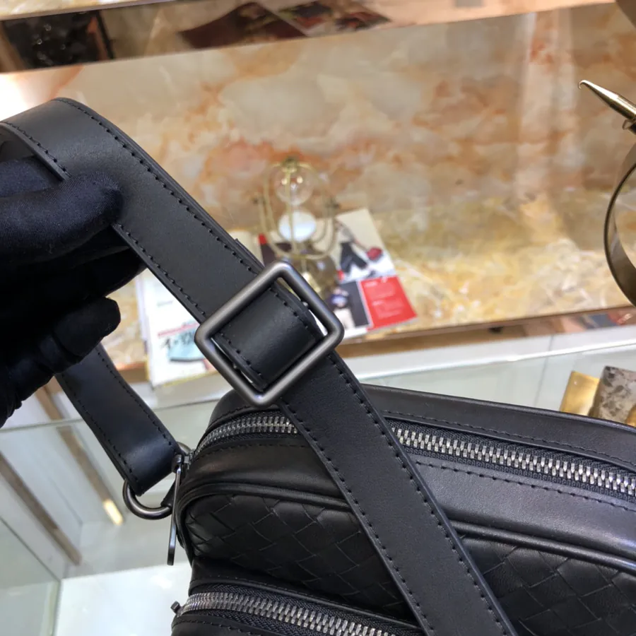 BV Men's Camera Crossbody Bag Classic Design, No Logo