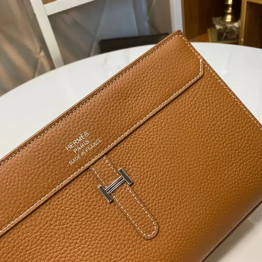 H家 Latest Model Handbag Premium Full Grain Calfskin, Elegant Logo, High End Hardware