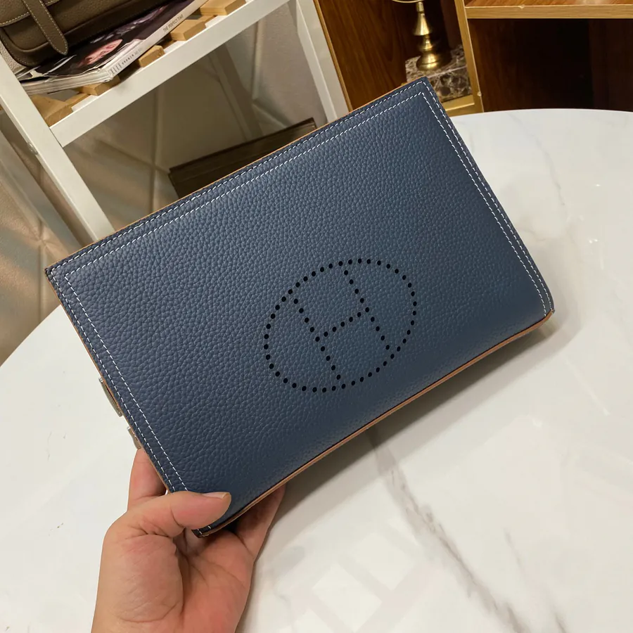 Men's Password Lock Wallet in Grained Calfskin