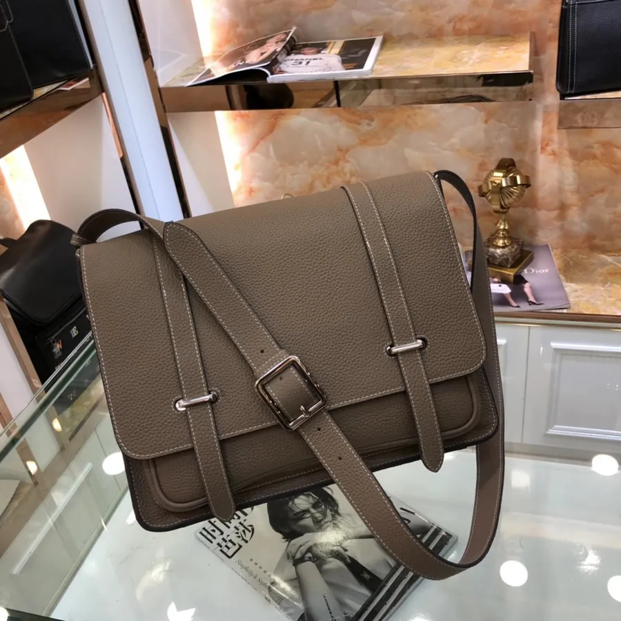 H Family Latest Men's Shoulder Bag with Crossbody Design