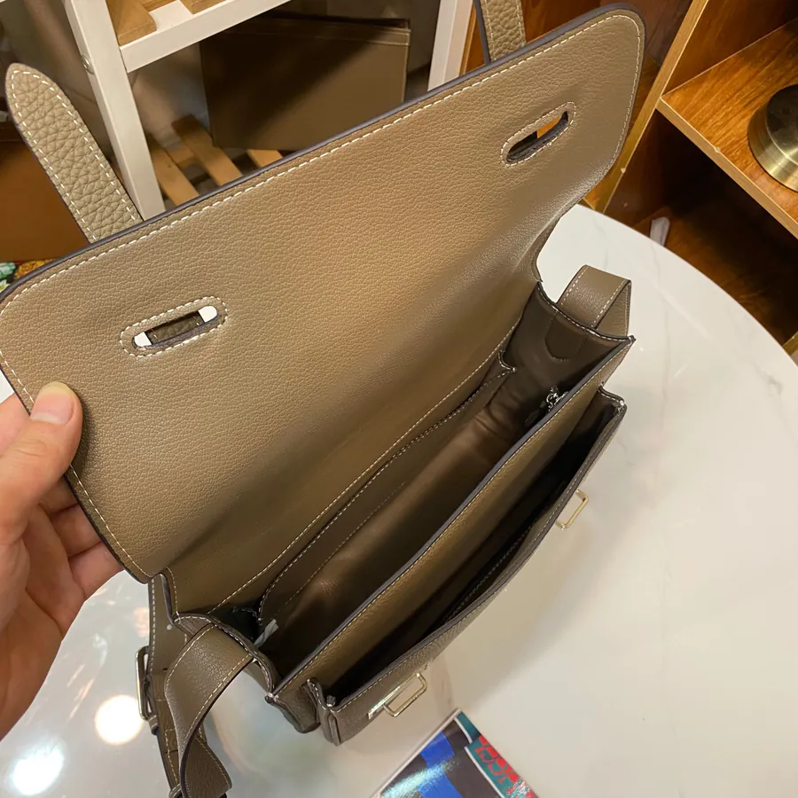 82372 Small Men's Shoulder Bag