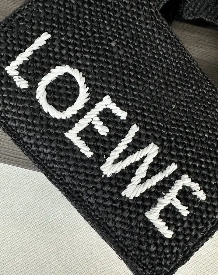 LOE*WE Font Tote Small Size
