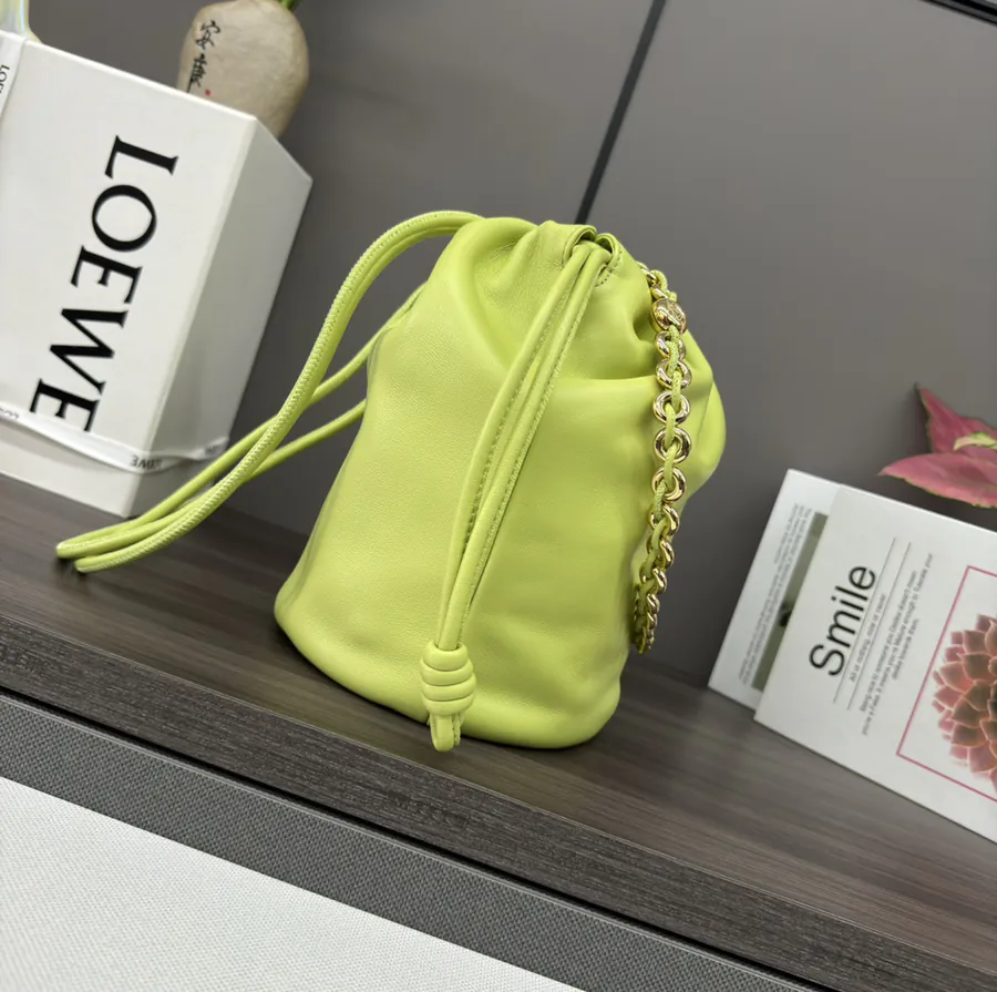 Flamenco Purse Bucket Bag in Soft Nappa Leather