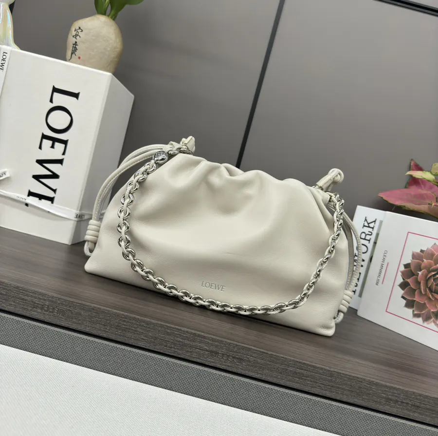 Flamenco Purse in Soft Nappa Sheepskin