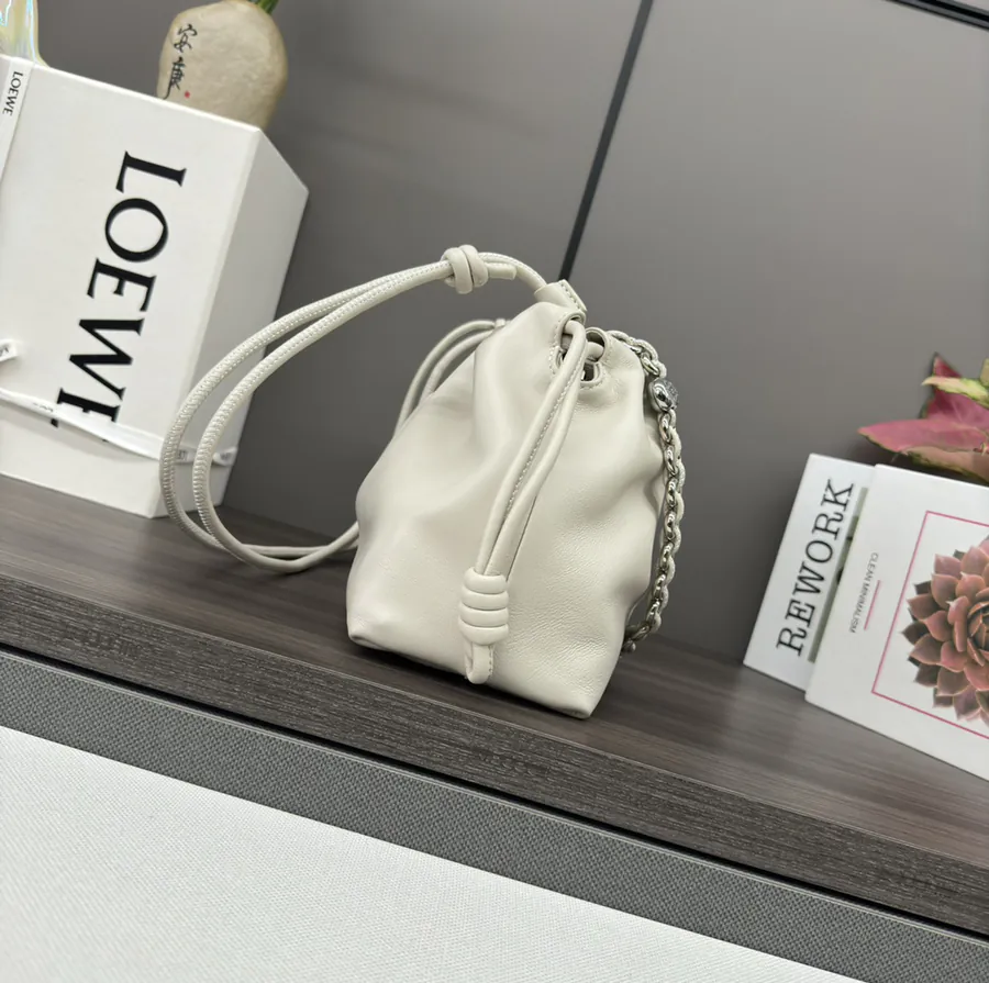 Flamenco Purse in Soft Nappa Sheepskin